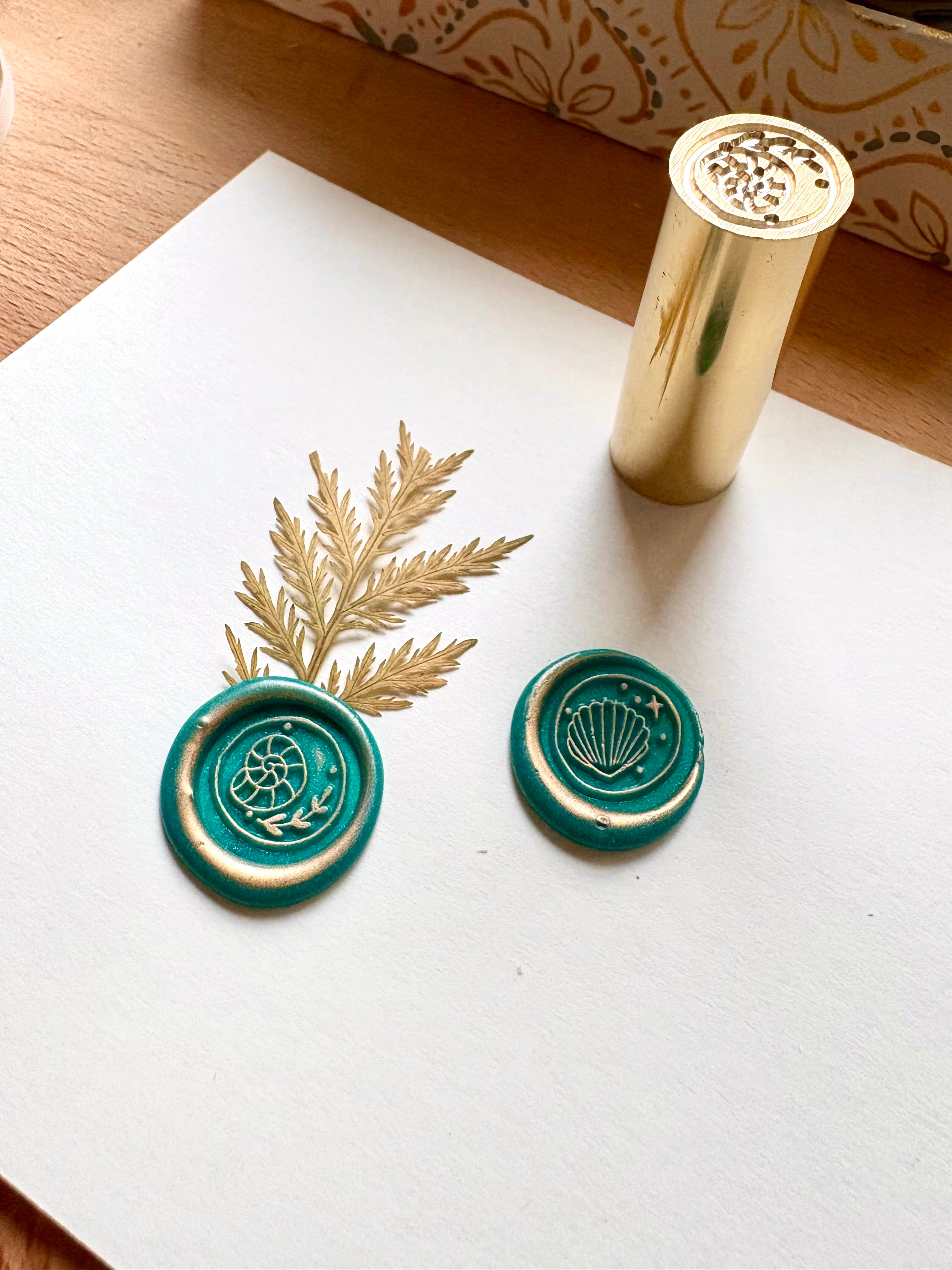 Wax seal stamp - 2 sides - Sea shells