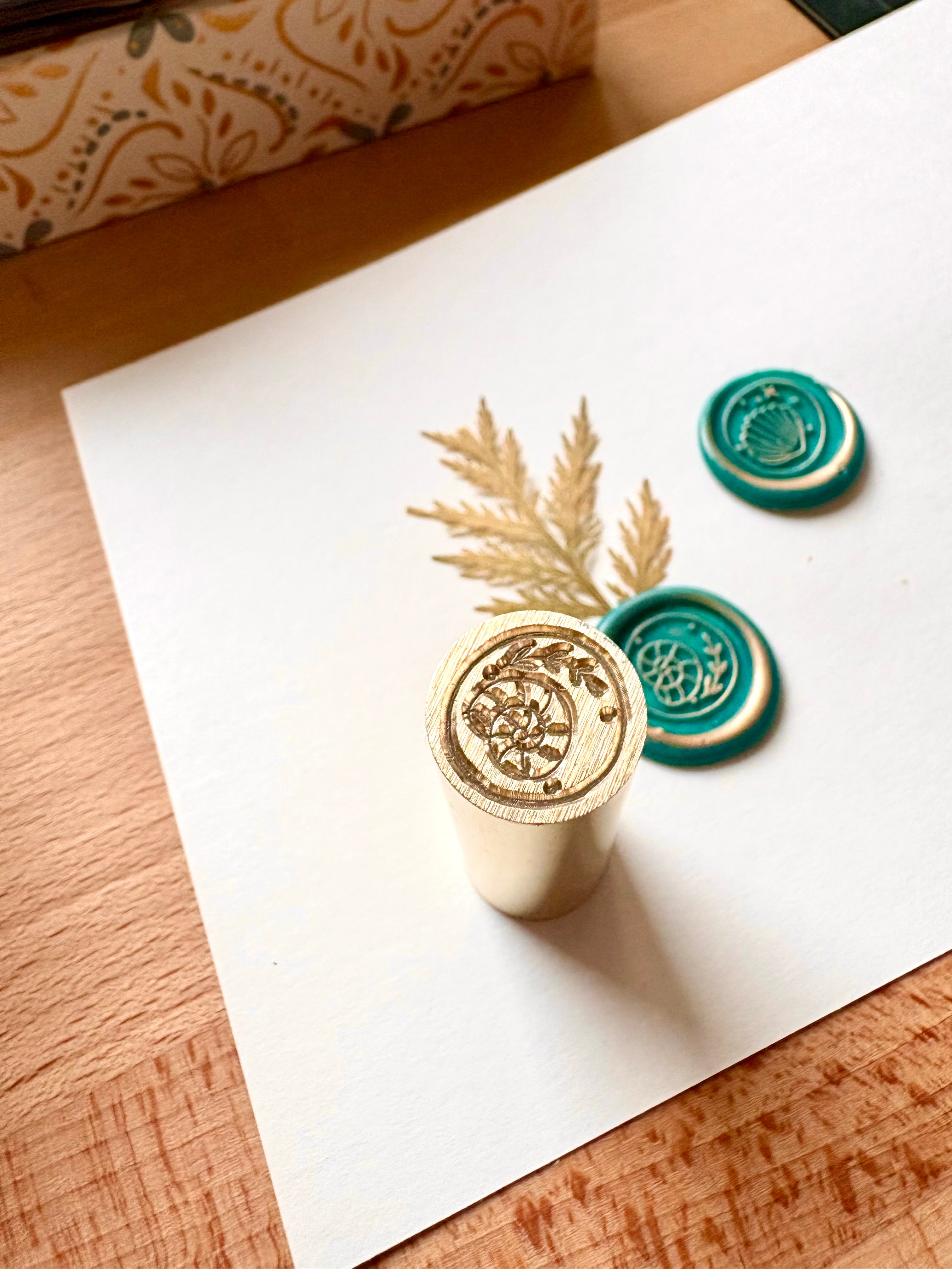 Wax seal stamp - 2 sides - Sea shells
