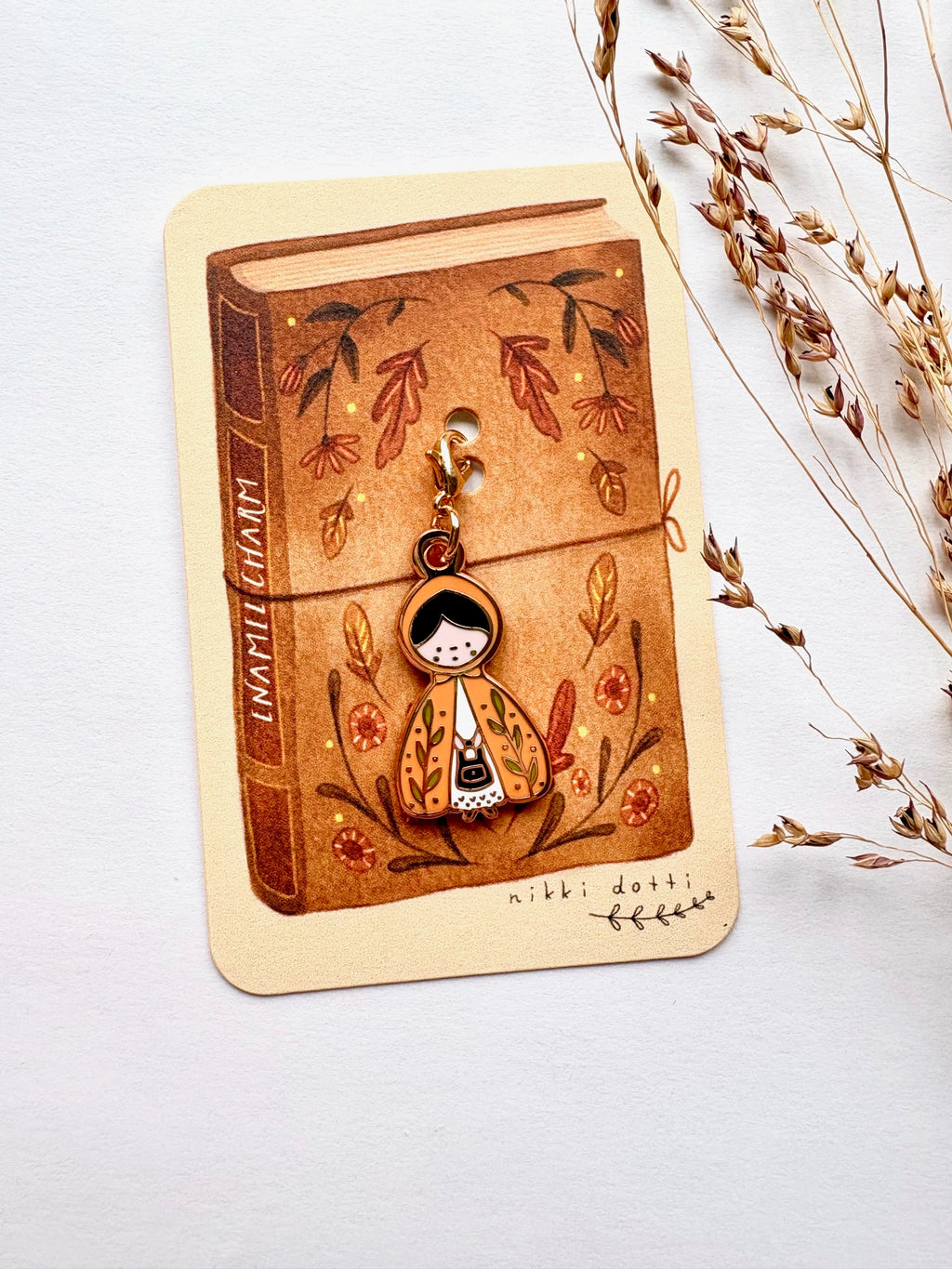 Enamel charm - Dotti girl