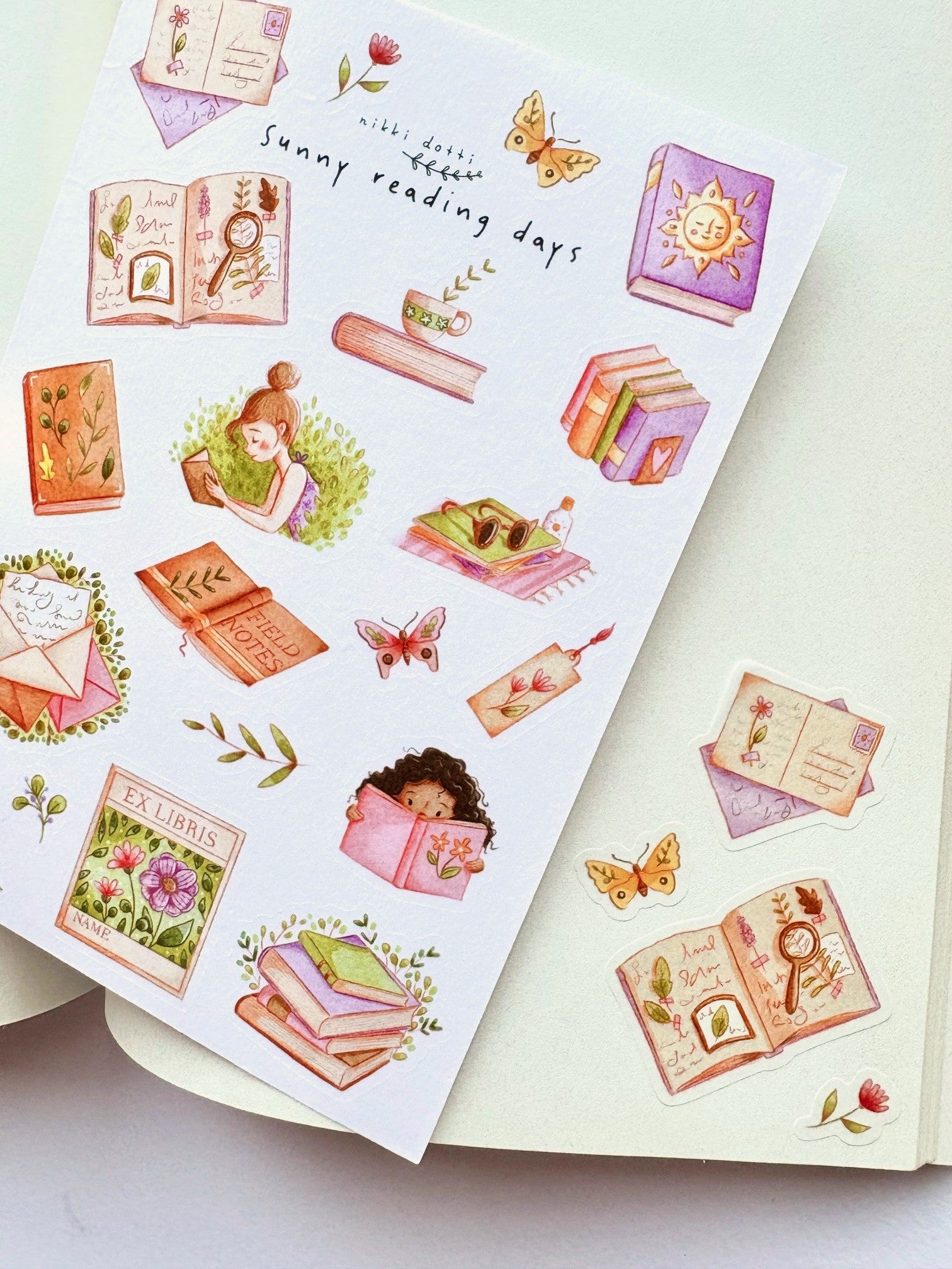 Stickervel - Sunny reading days